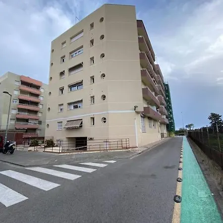 Apart. Pineda De Mar-sea And Mountains Views Apartment